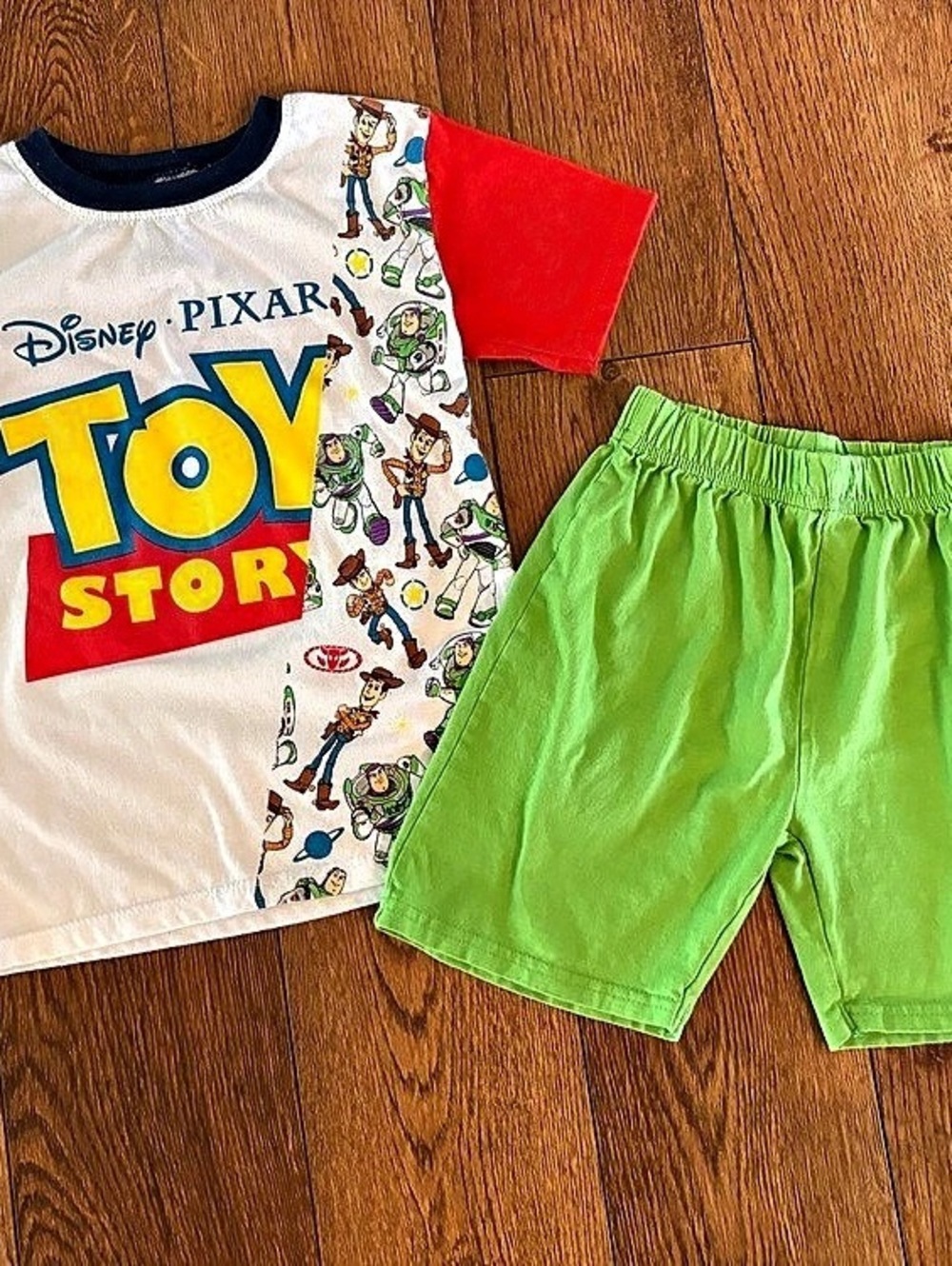 Disney Pixar Toy Story Graphic Matching Set Boys Size 4 Like New
